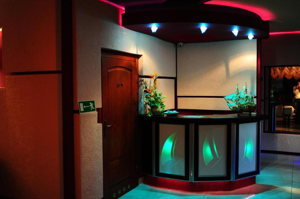 וובה Hotel Spinaker מראה חיצוני תמונה