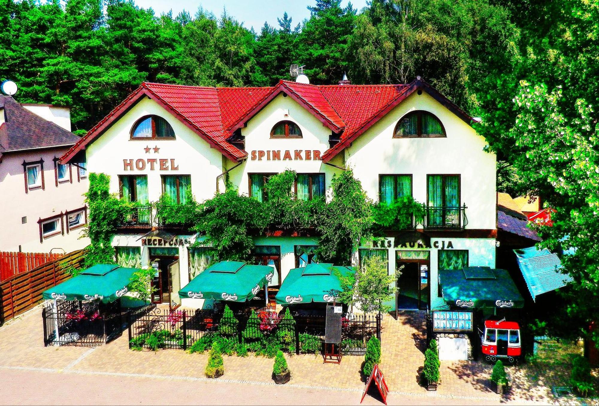 וובה Hotel Spinaker מראה חיצוני תמונה