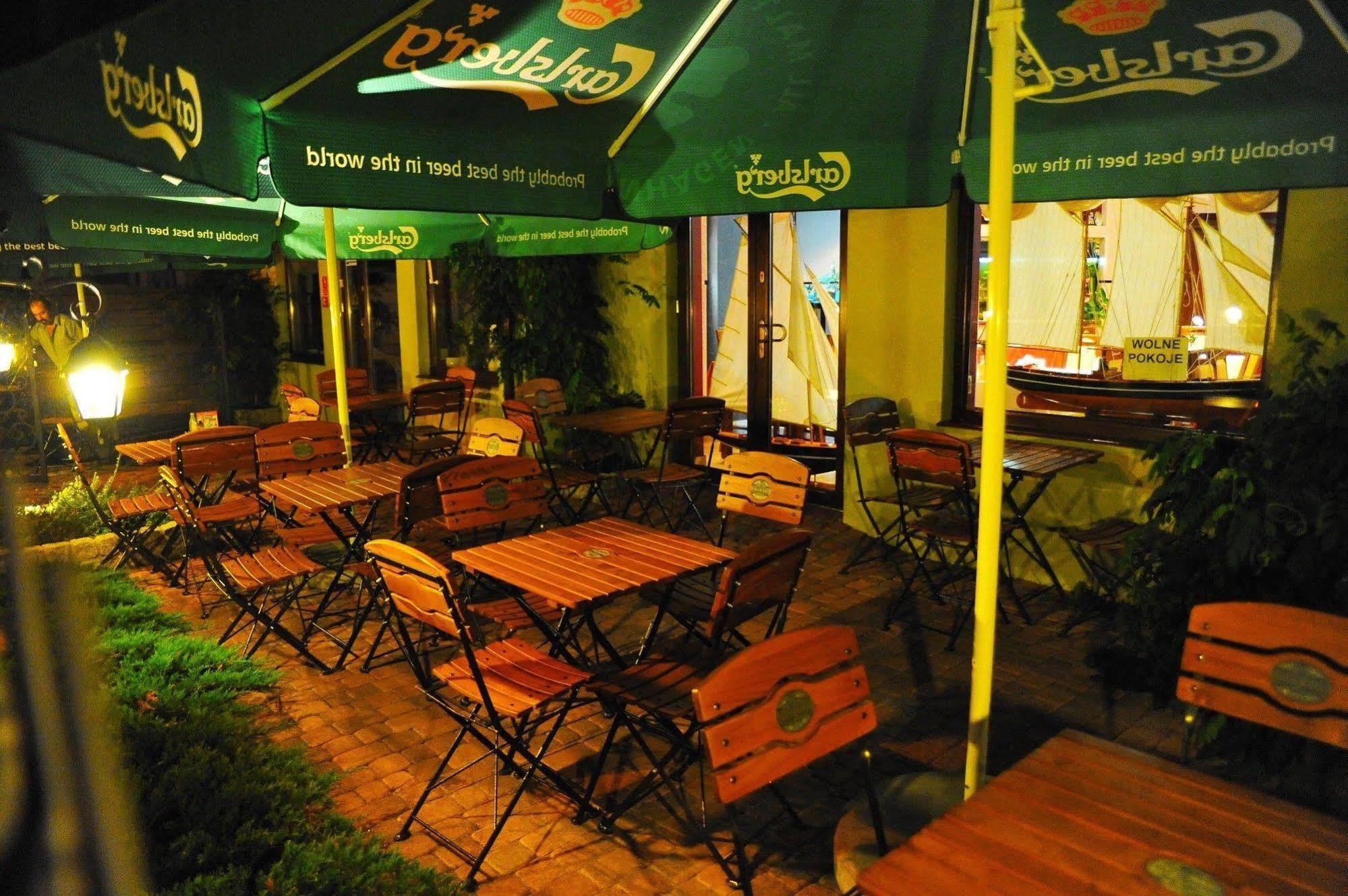 וובה Hotel Spinaker מראה חיצוני תמונה