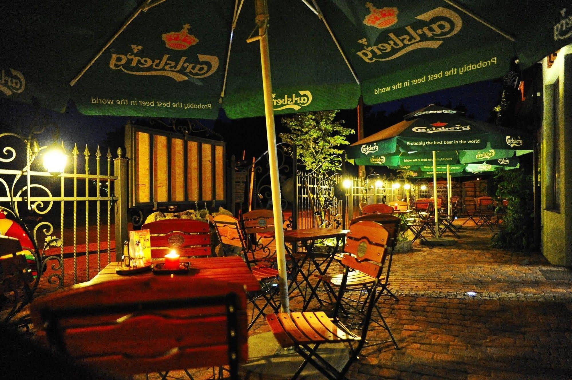 וובה Hotel Spinaker מראה חיצוני תמונה